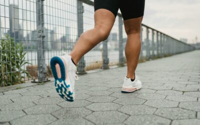 PAS BESOIN DE SOUFFRIR : LES SPORTS DOUX TRANSFORMENT DAVANTAGE VOTRE CORPS QUE L’ACTIVITÉ INTENSE